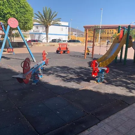 Ele Hause Blancamar טרחלחו