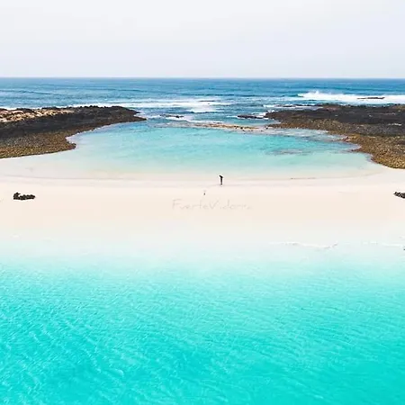 Ele Hause Blancamar דירה